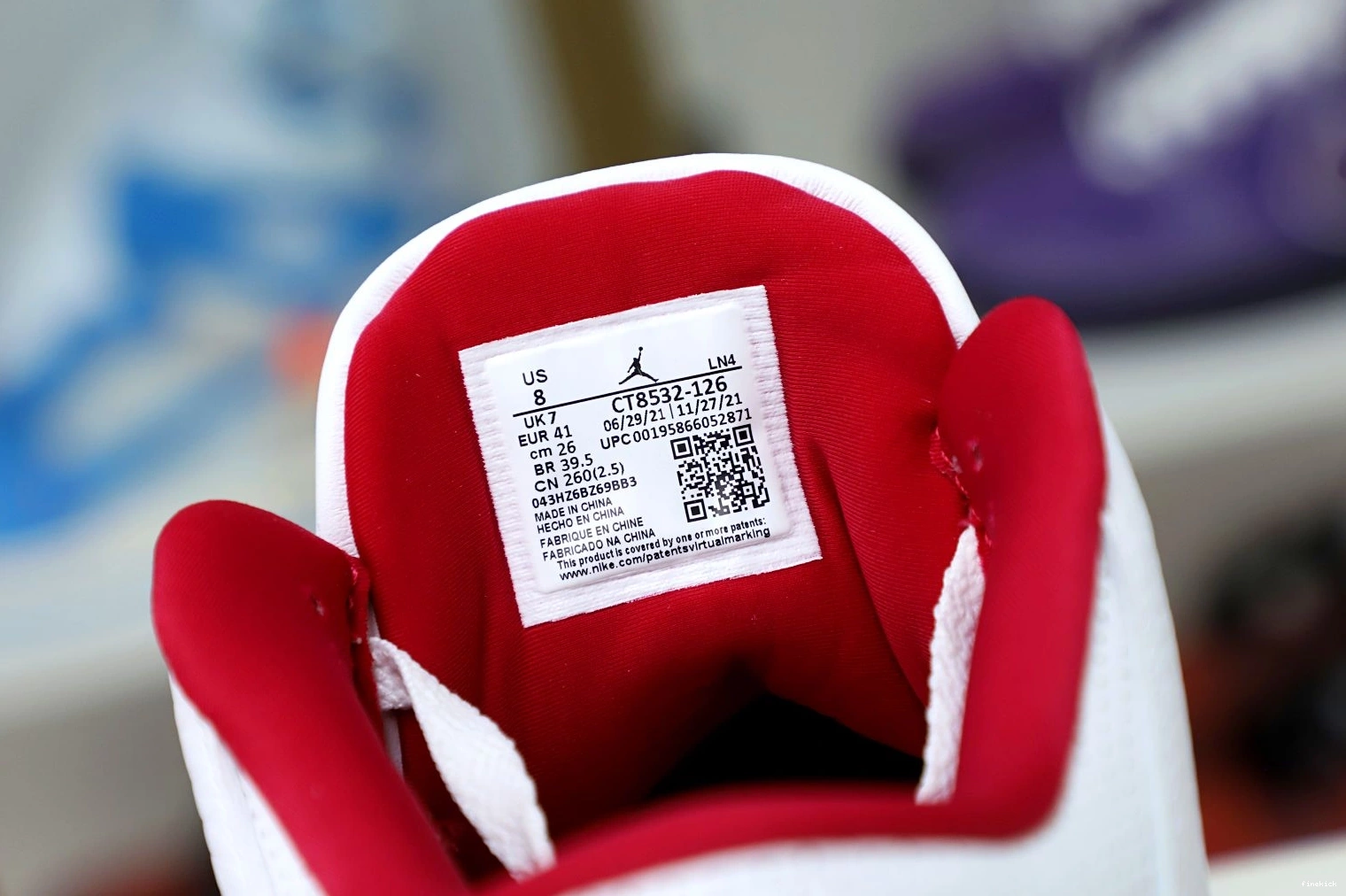 Jordan Air Retro Cardinal 3 Red(CT8532-126）  0728
